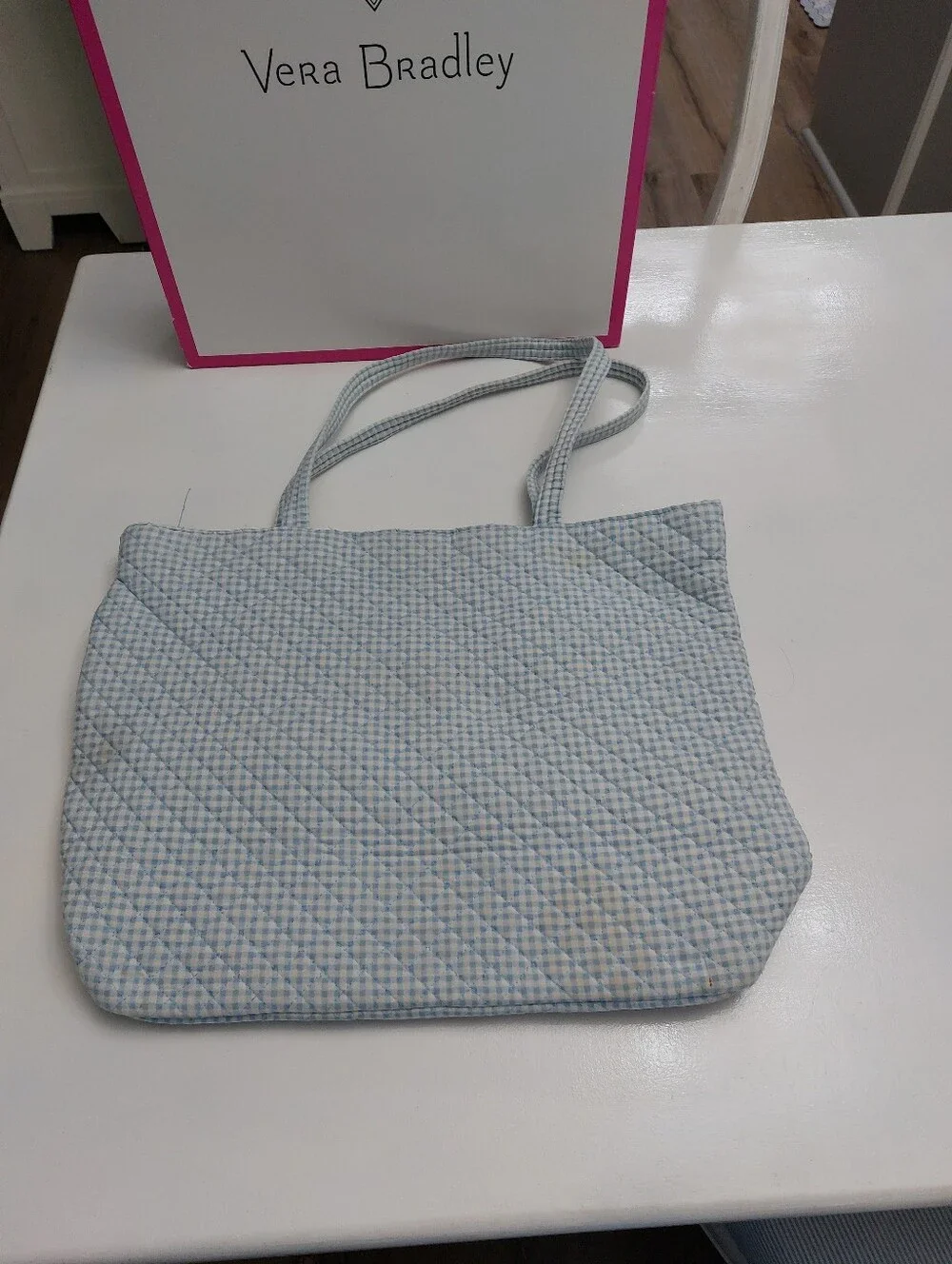 Vera Bradley Disney Classics Large Vera Tote Alice In Wonderland